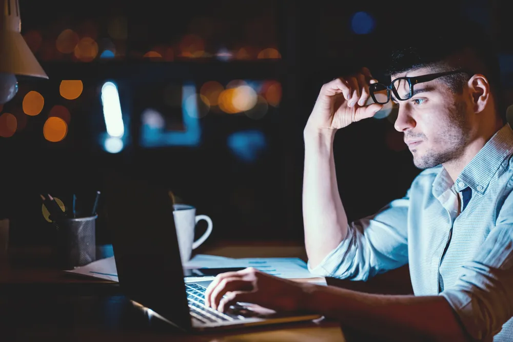 Read more about the article Pracoholizm: przyczyny, objawy, leczenie i skutki zdrowotne